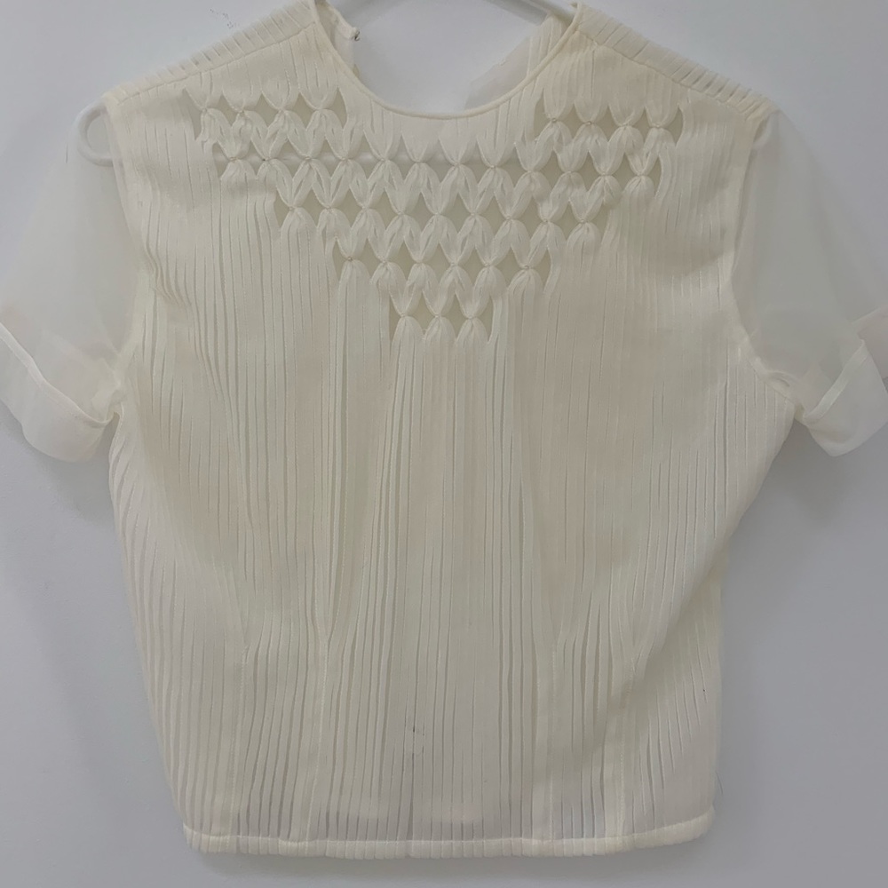 Vintage blouse in white 🕊